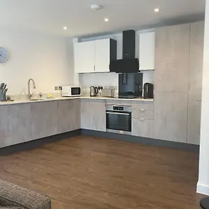 stylish-apartment-in-brand-new-development.yorkshirehotels.net/